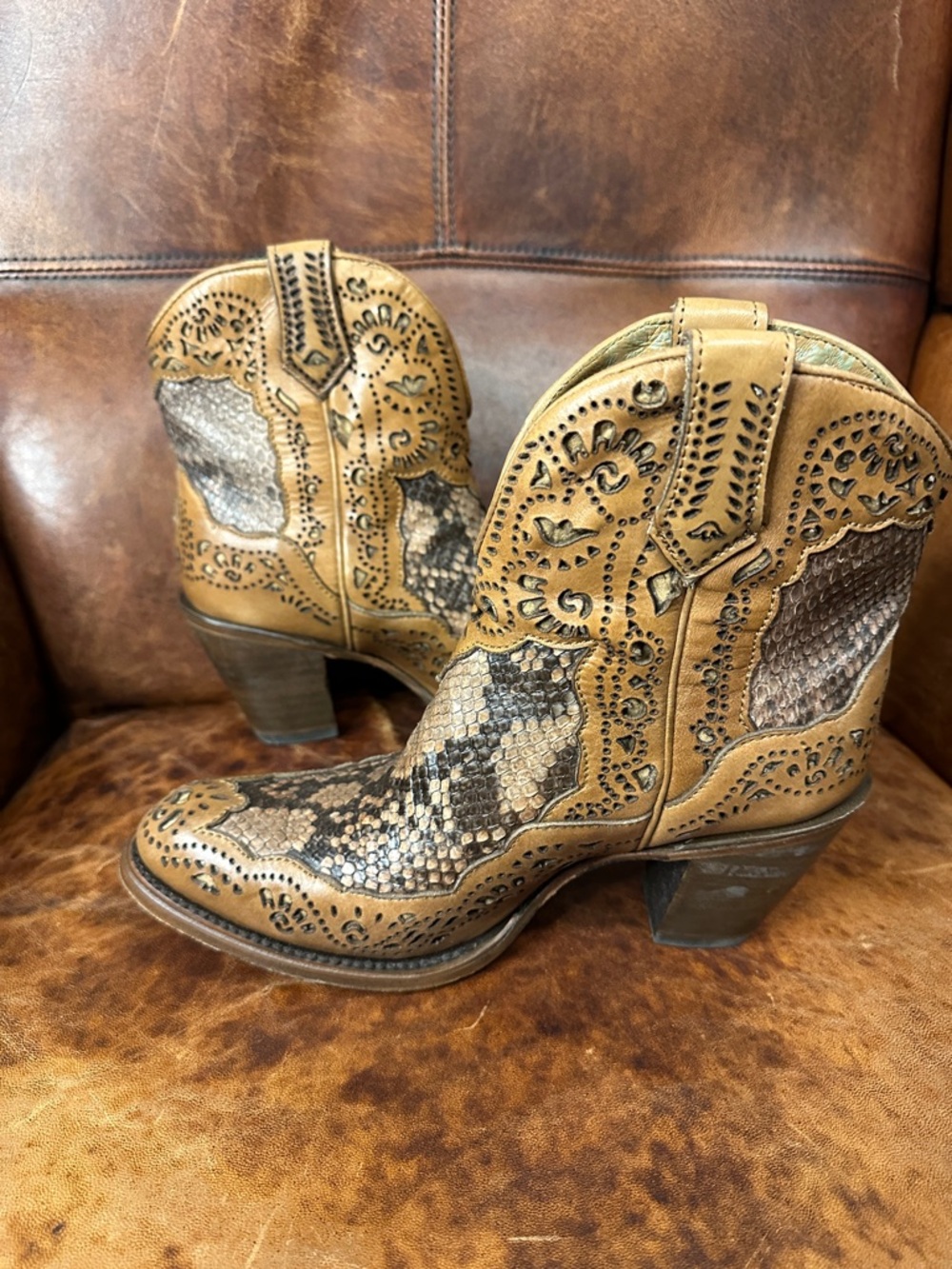 Cuadra Python Ankle Western Booties Women’s 7 - Picture 9 of 9
